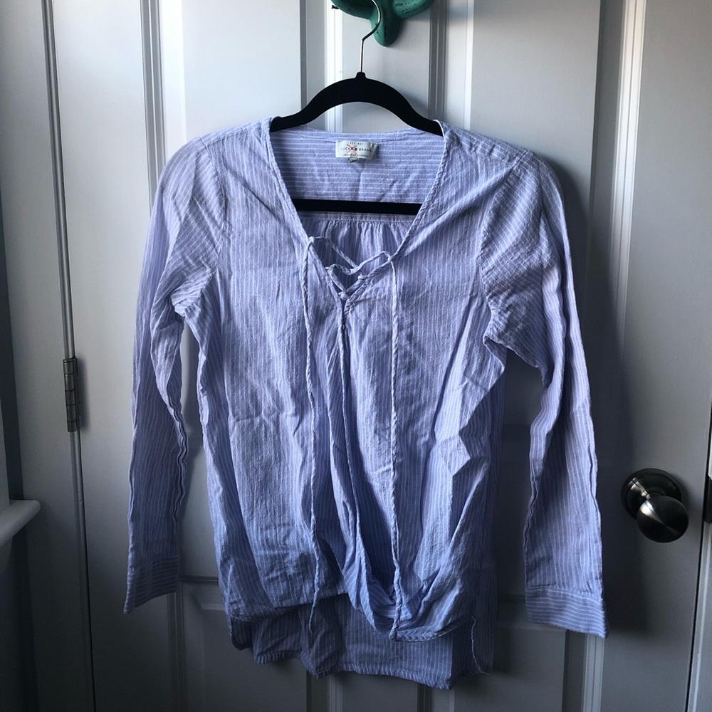 Luck brand wrap top